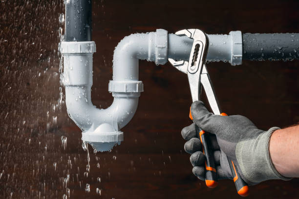 Professional Drain Cleaning technician working in Earlville, IL
